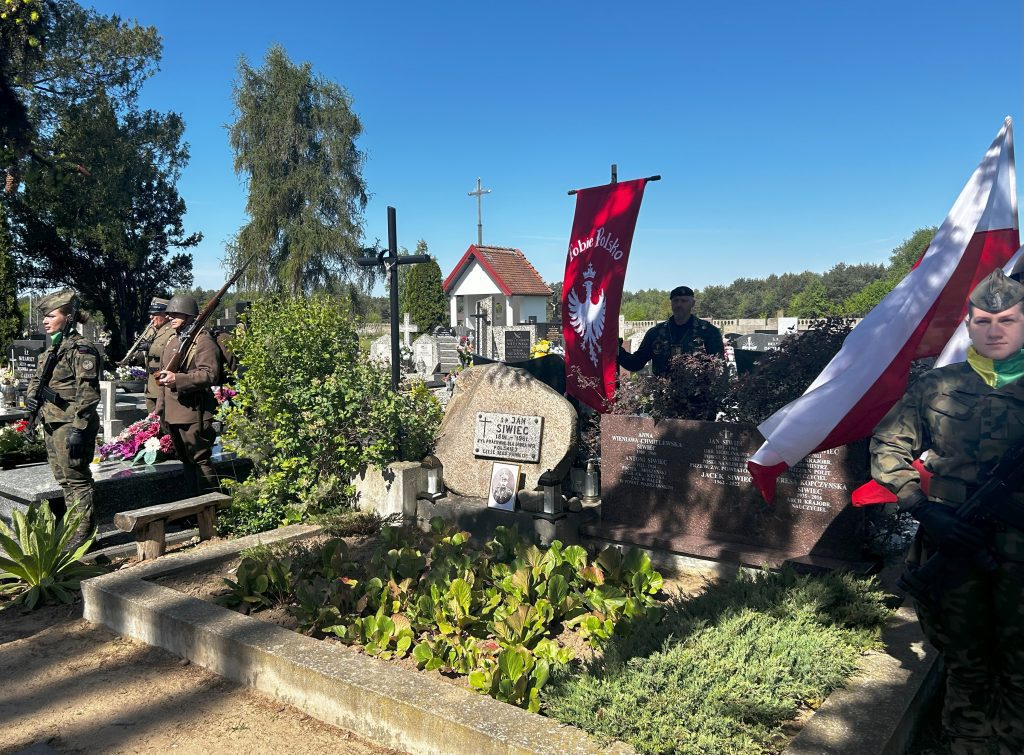 Nagrobek Jana Siwca na cmentarzu w Kuklówce