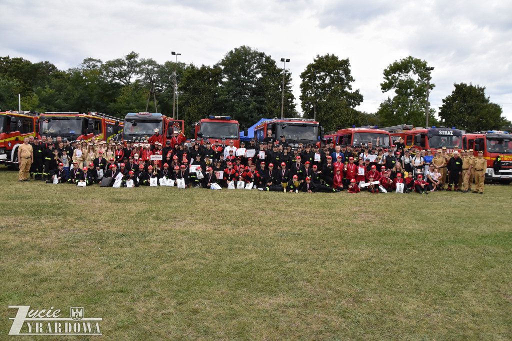 Wspólna fotografia wszystkich uczestników