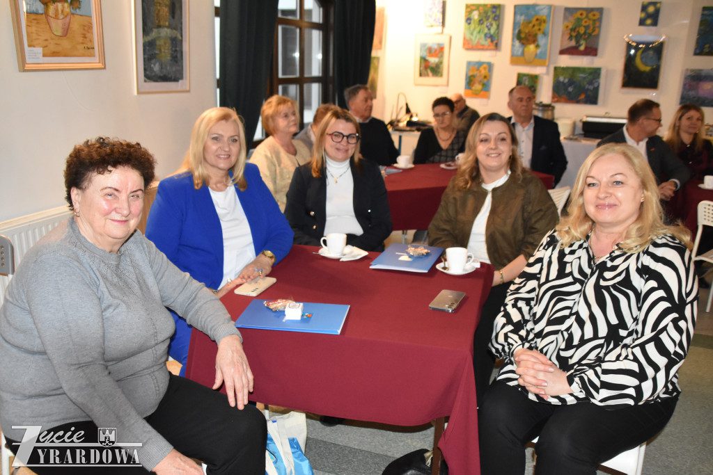 8. Zdjęcie Uśmiechniętych Sołtysek - Sala